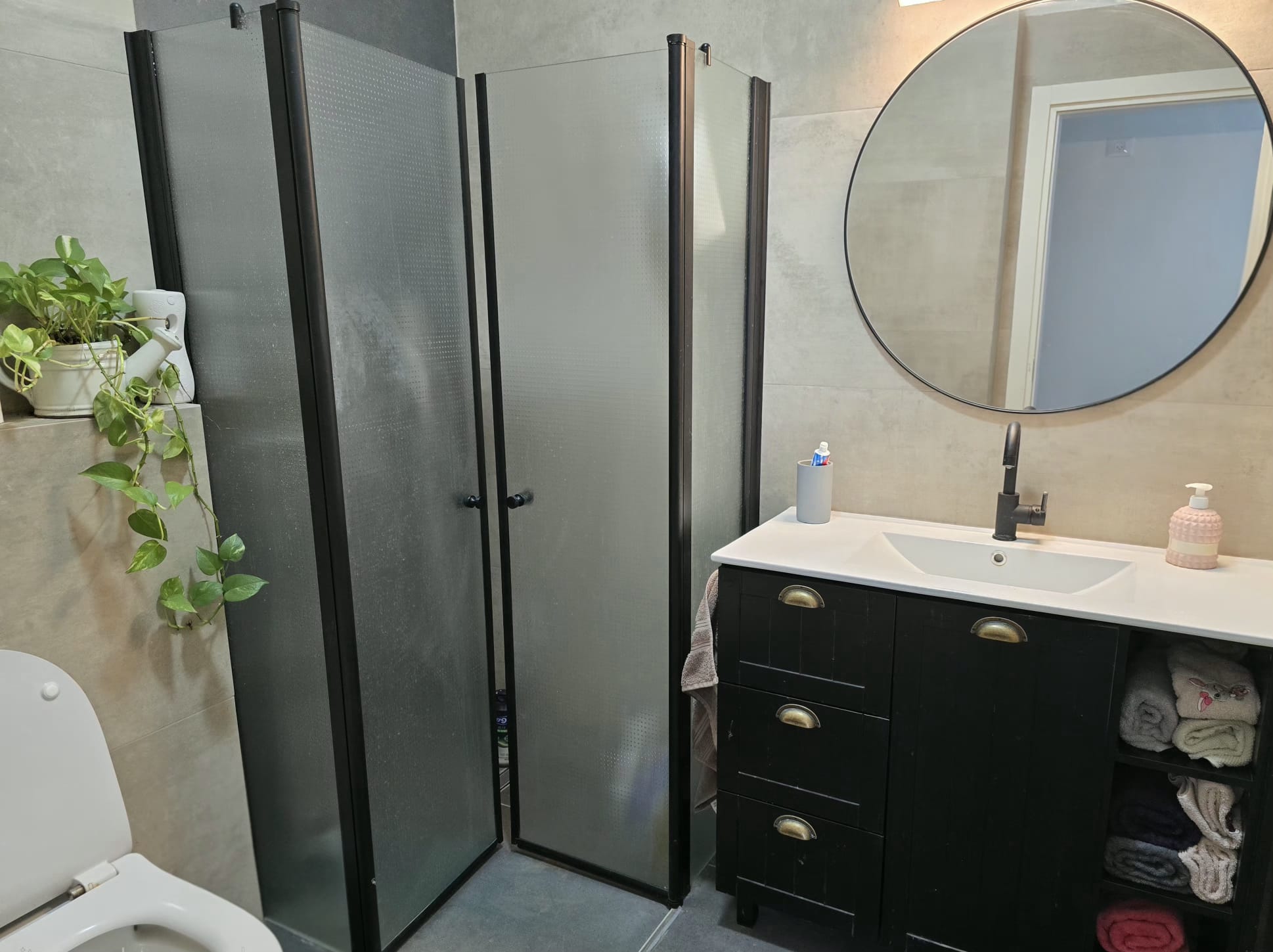 מקלחת חדר נוסף / ממד